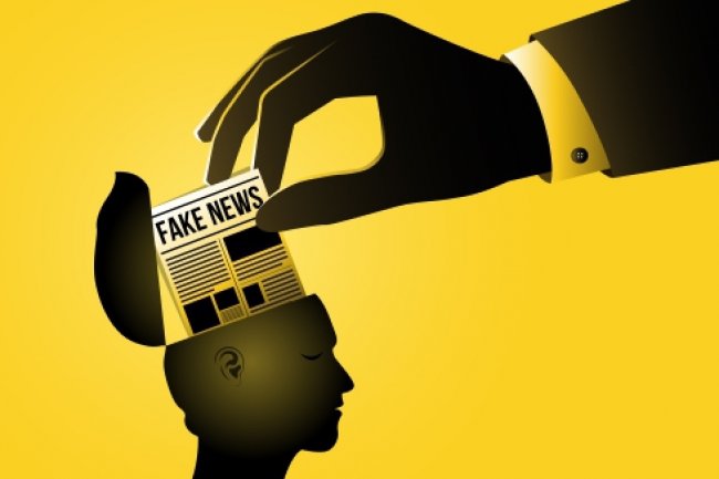 الشرقاوي يحذر من تأثير هجمة اعلامية مفتعلة لشيطنة رموز ومؤسسات الدولة المغربية