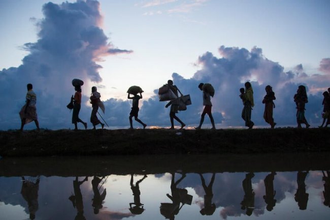 اللجوء قطيعة تامة مع الوطن..بقلم إيزة تيليلا