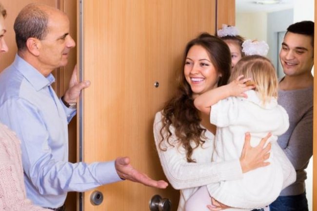 صلة الرحم ثقافة نافعة أو انغلاق على الغير ؟..ذ.صبري توضح