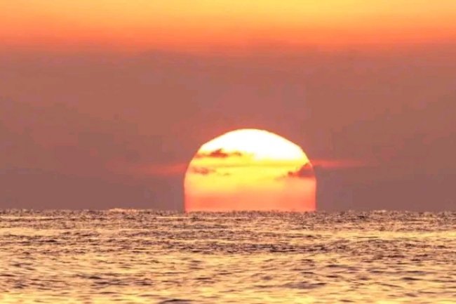 البراهين الرياضية على استحالة نظرية الأرض المسطحة 