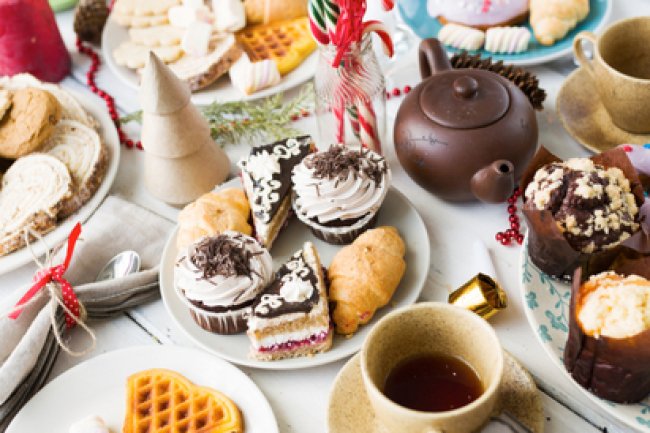 لماذا نحب الأطعمة الحلوة و السكريات ؟