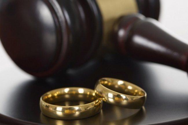 ريدبيليون إسلاميون يرفضون الزواج المدني بٱعتباره خارج الشريعة الإسلامية