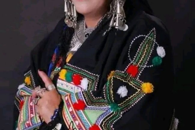 مناضلة القضية الأمازيغية و أول فنانة أمازيغية تغني على خشبة الأوبرا بباريس  