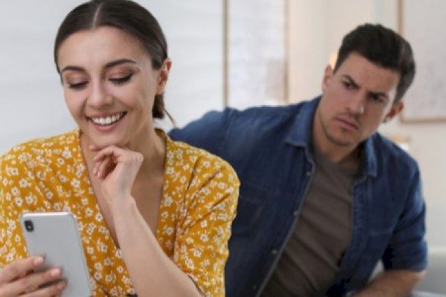 لهذه الأسباب يجب عليك الابتعاد عن الرجل الذي يعاني من الوسواس ؟