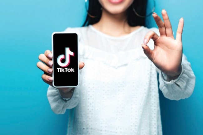 ظاهرة الأطفال في تيك توك !