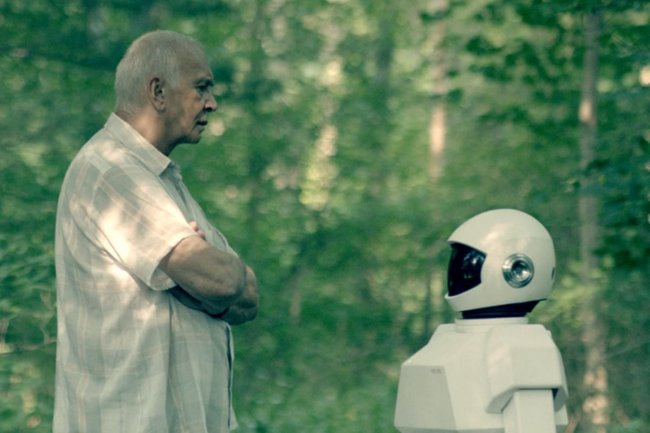 الفرق بين السيمانطيقيات و البراغماتيات في علم اللسانيات